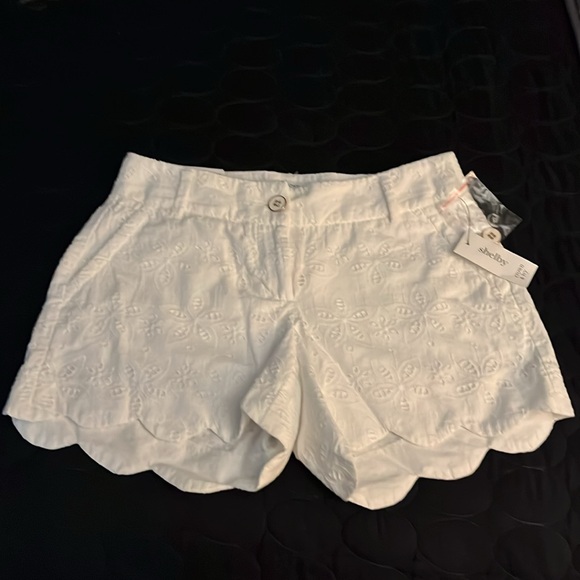 J. Crew Pants - NWT Crown & Ivy White Eyelet Shorts & Scalloped Hem Size 2 Petite